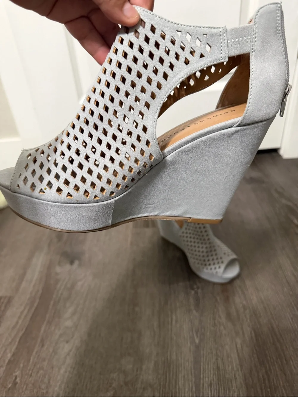 Chase + Chloe Gray Perforated Peep-Toe Wedge Sandals size 8